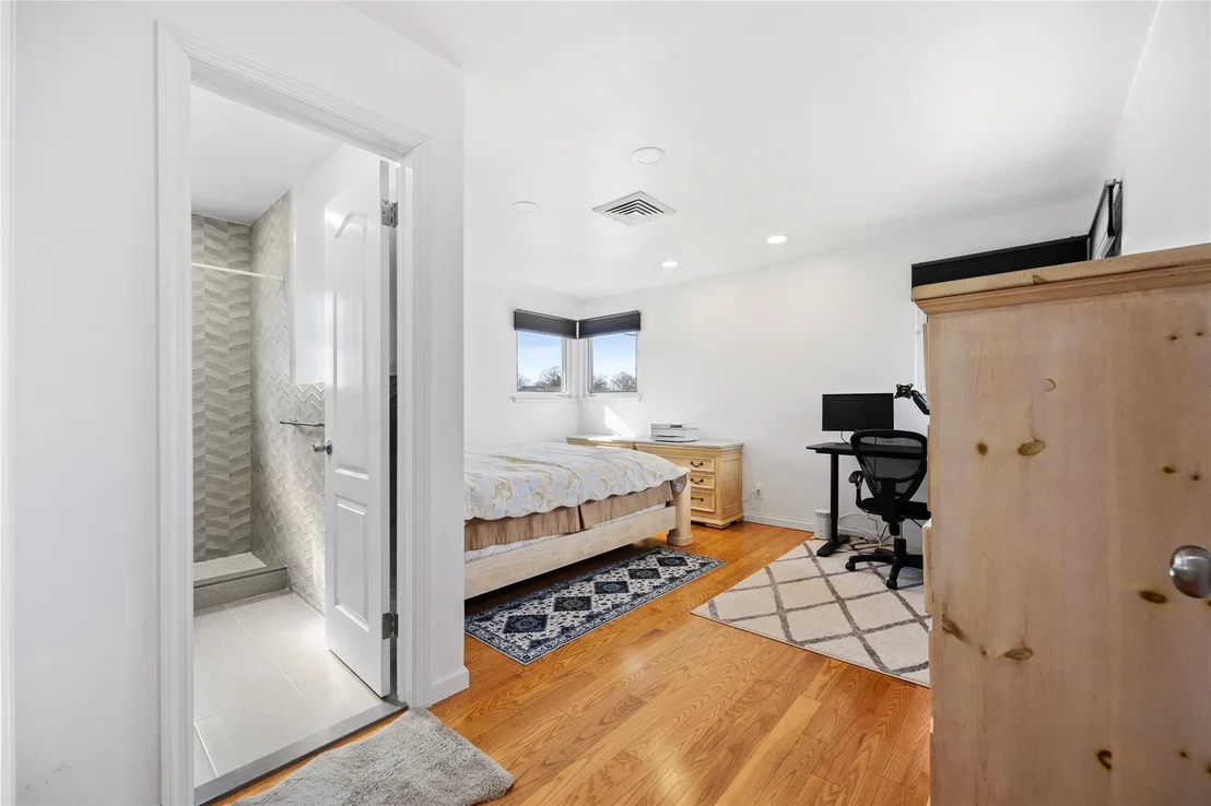 Photo of 46 Norman Lane