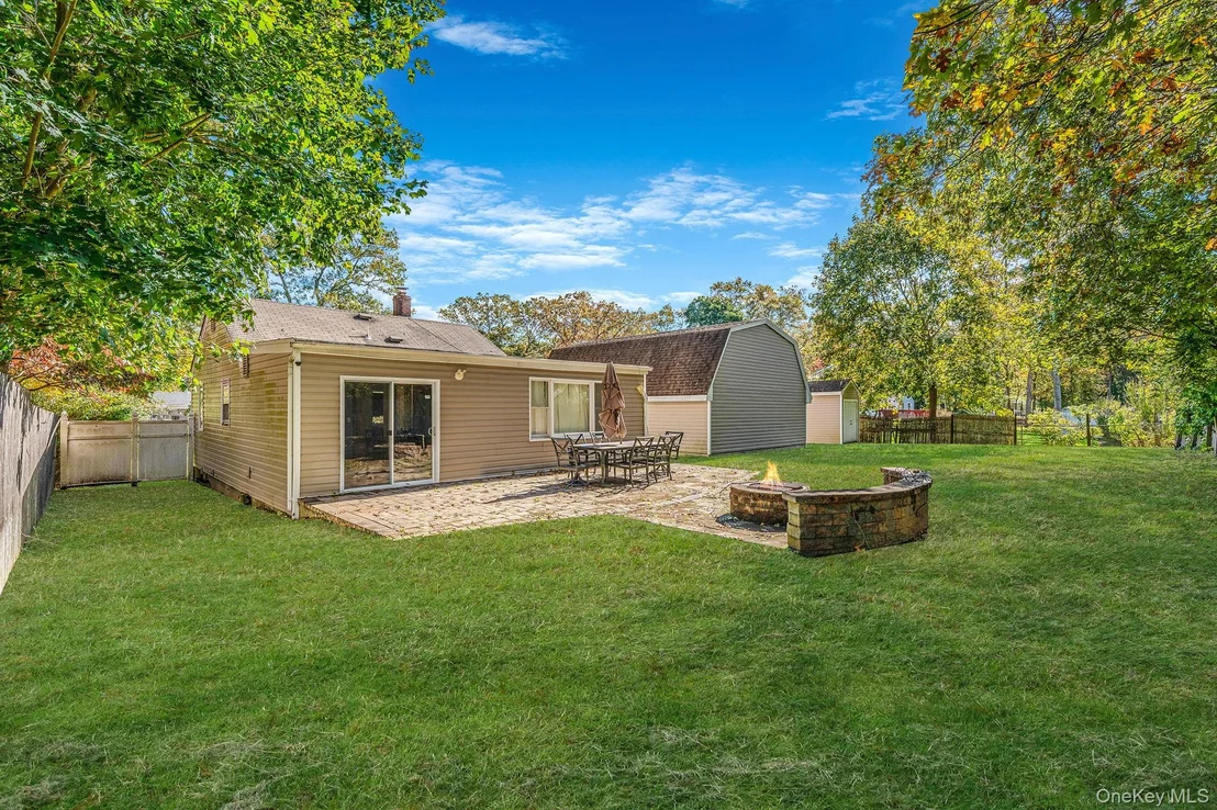 Photo of 128 Lakeside Trail