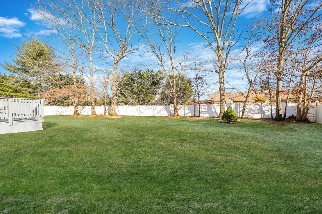 Photo of 26 Oak Meadow Road