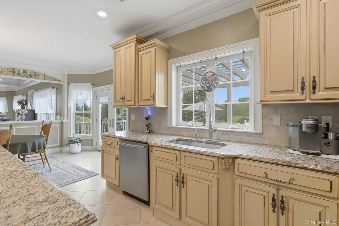 Photo of 161 Bergen Circle