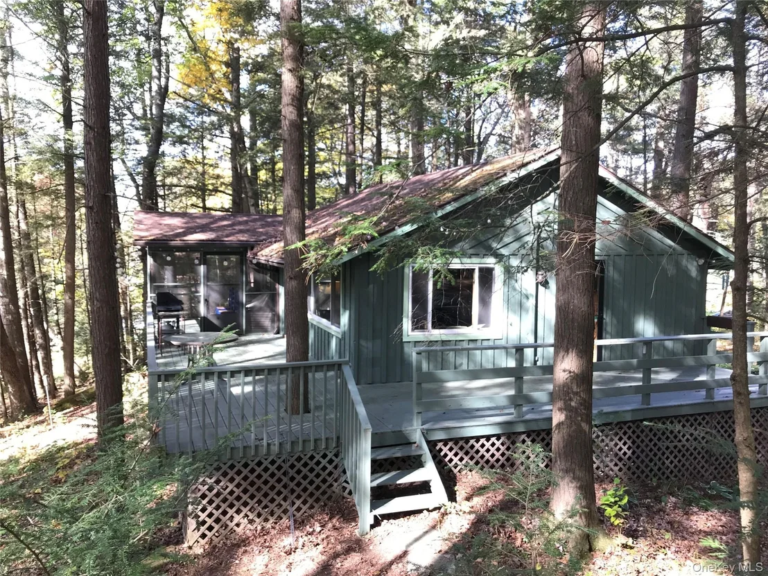 Photo of 151 Lake Lane