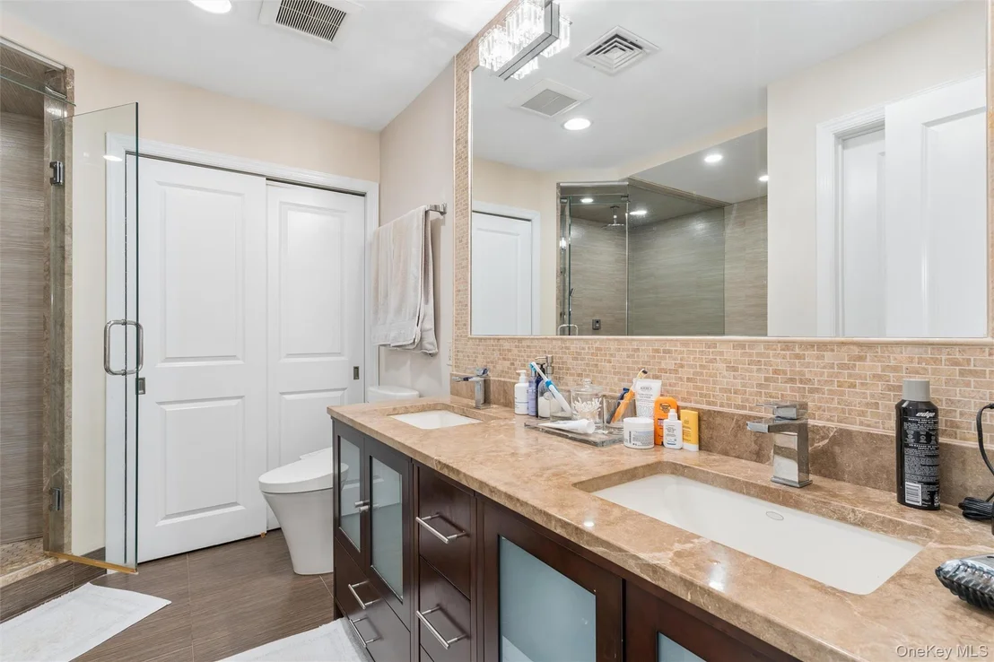 Photo of Unit A at 623 Oceanfront