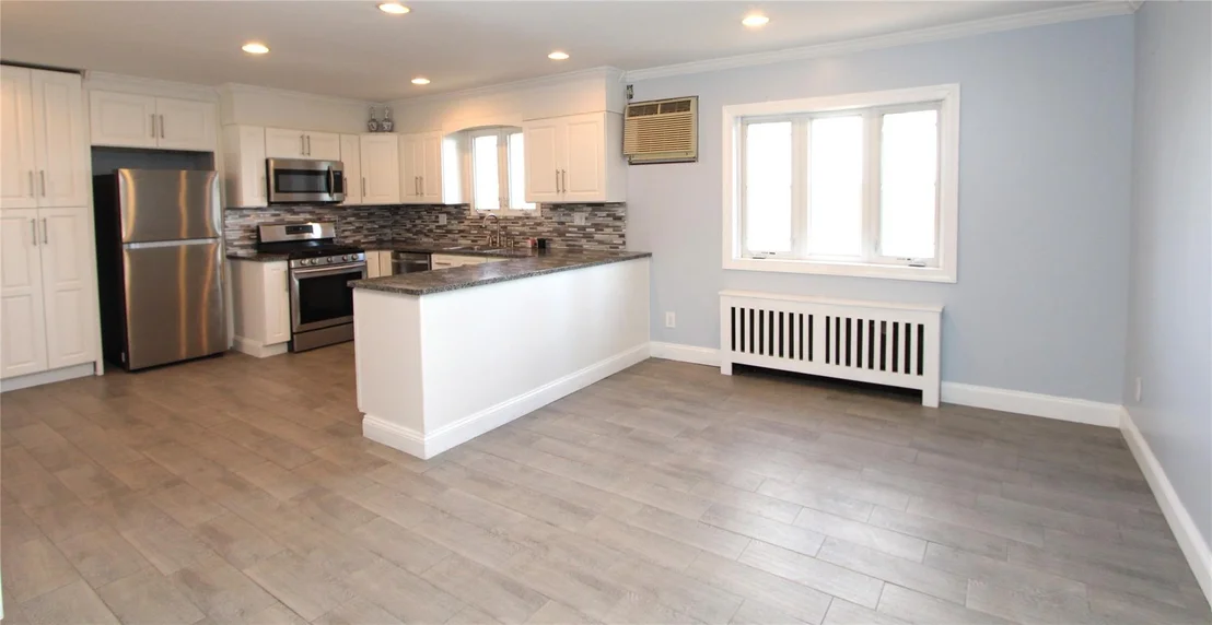 Photo of 134 Cliffside Drive