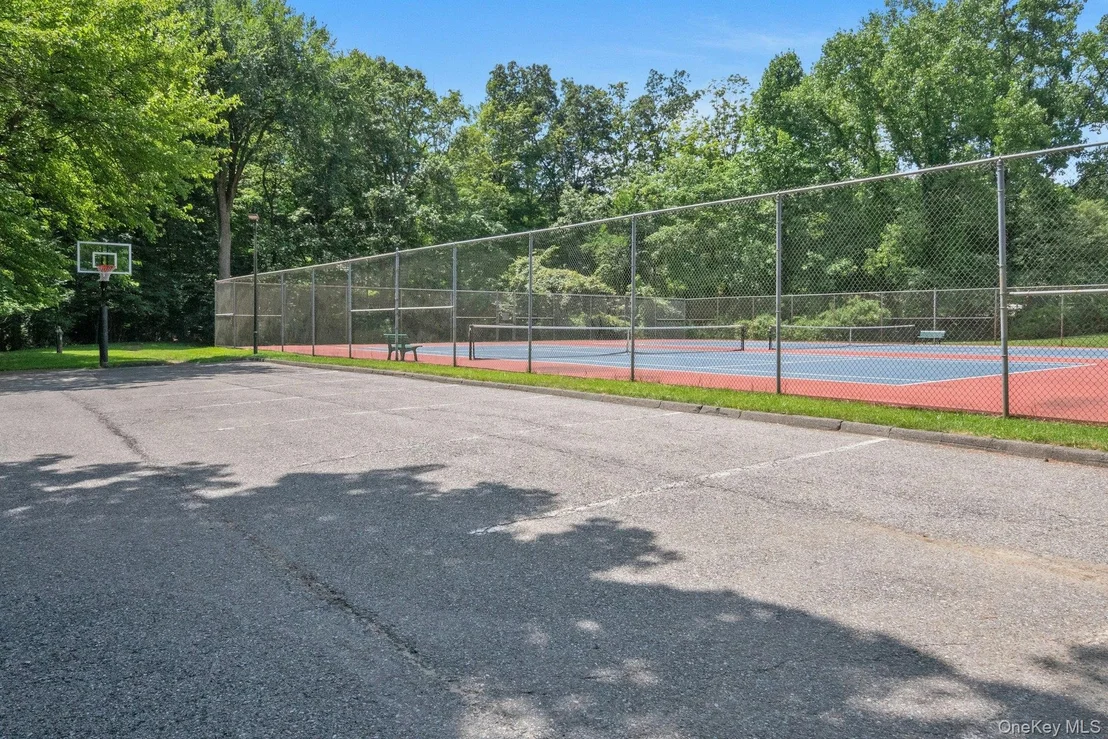 Photo of 35 Krystal Drive