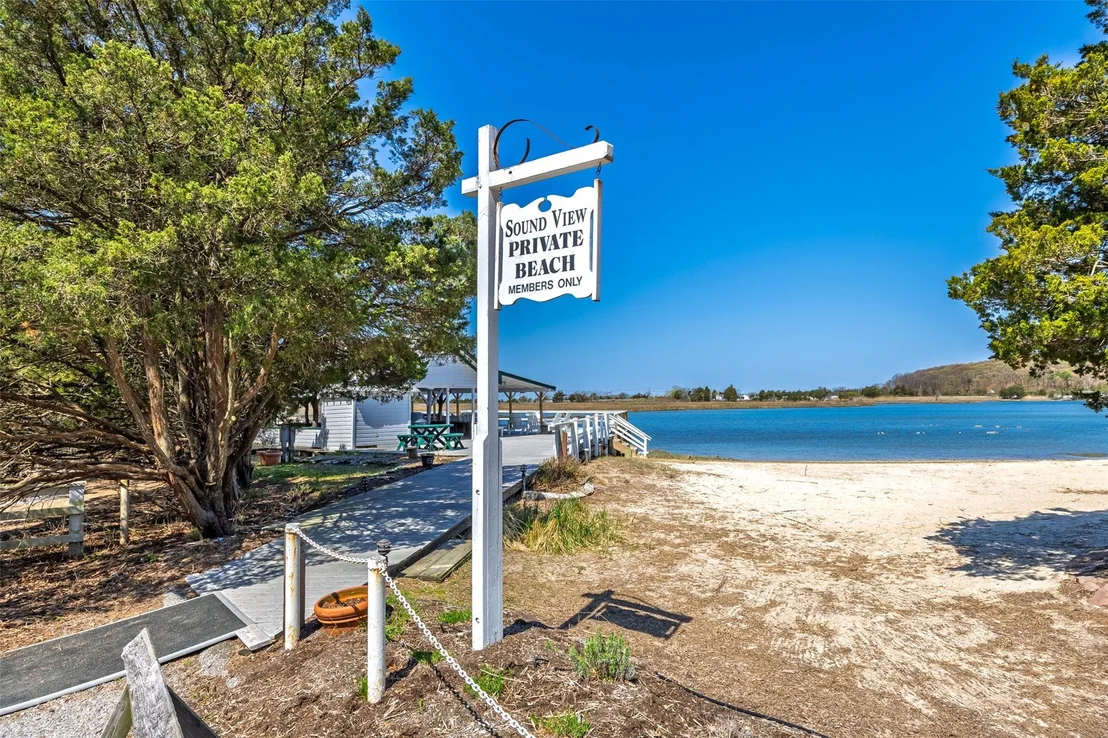 Photo of 9 Mount Grey Road