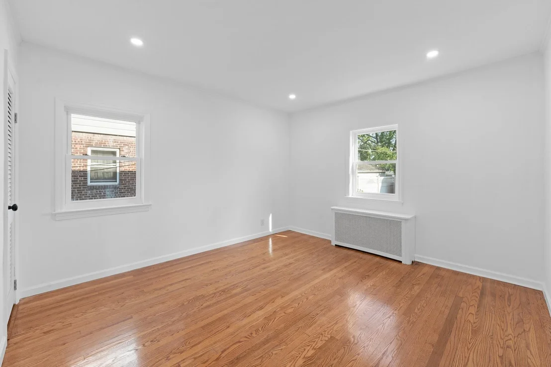 Photo of 126 Lutz Drive