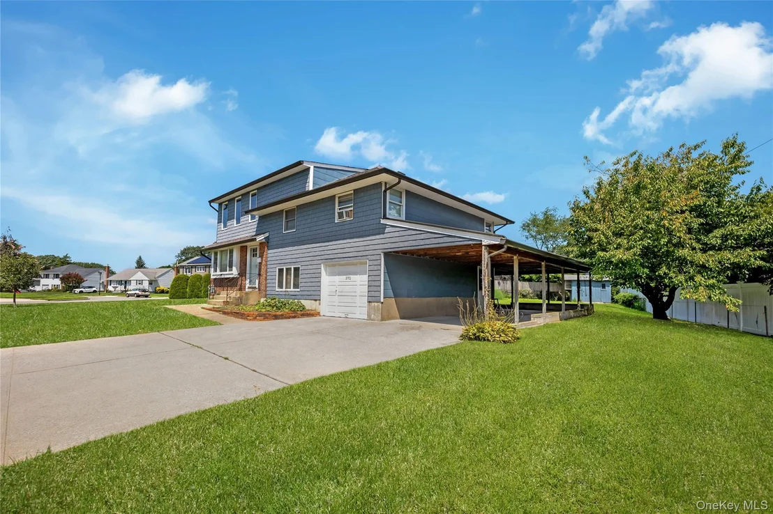 Photo of 3701 Ruby Lane