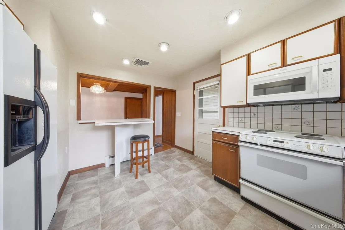 Photo of 11 5th Avenue