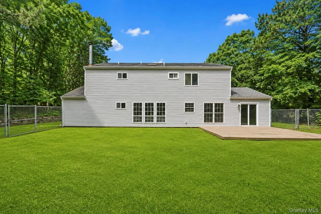 Photo of 11 Bates Lane