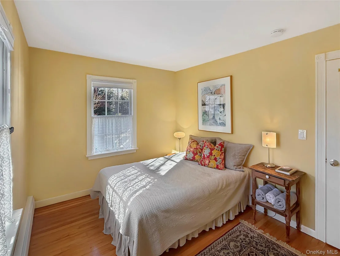Photo of 10 Spruce Lane
