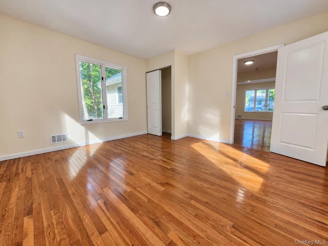 Photo of 11 Clover Drive