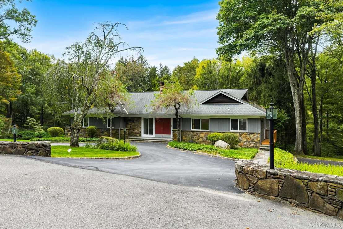 Photo of 3 Troy Lane