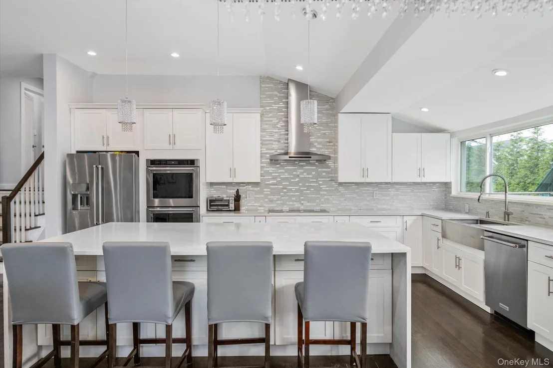 Photo of 10 Jeremy Avenue