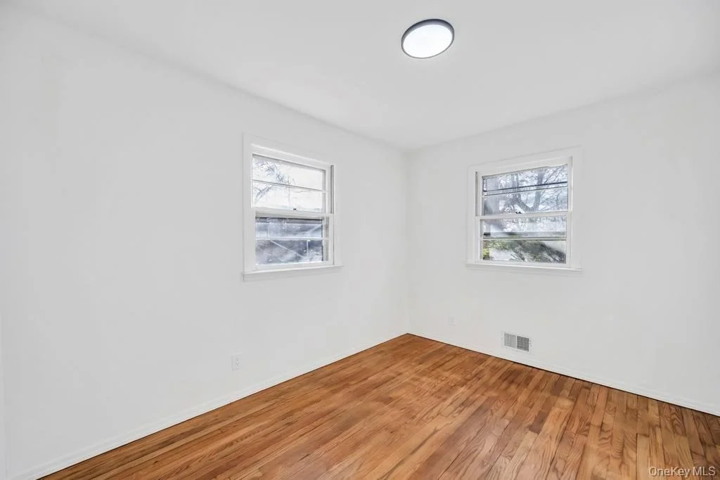 Photo of 4 Washington Avenue