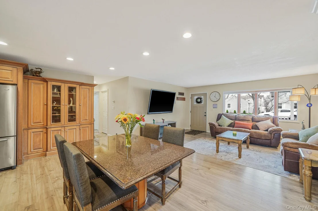 Photo of 11 Nehring Avenue