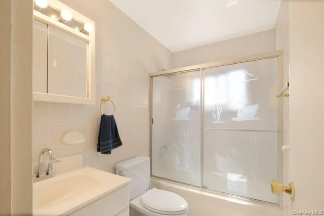 Photo of 1033 Rosedale Road