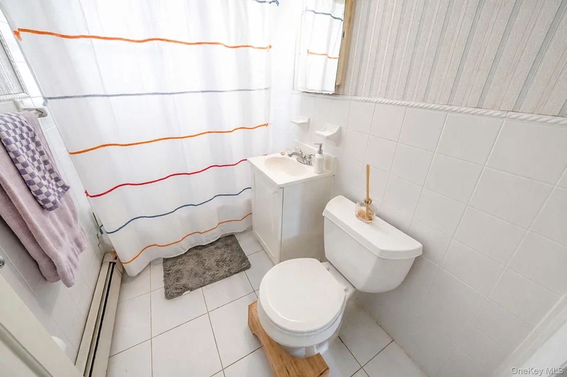 Photo of 48 Hollyhock Road
