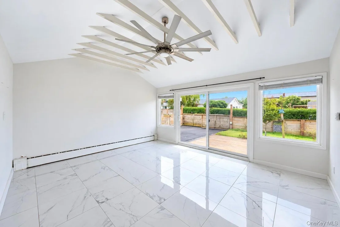 Photo of 79 Grandview Drive