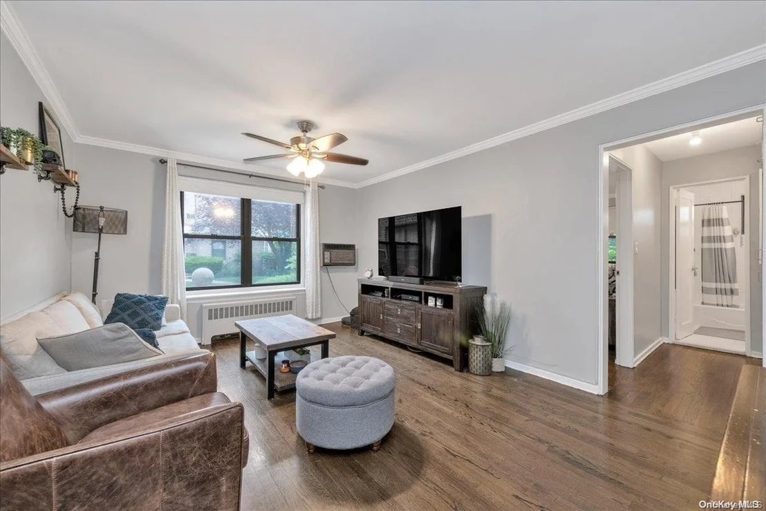Photo of Unit 1A at 6 Terrace Circle