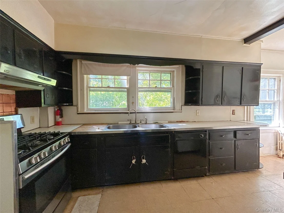 Photo of 18 Beechwood Park