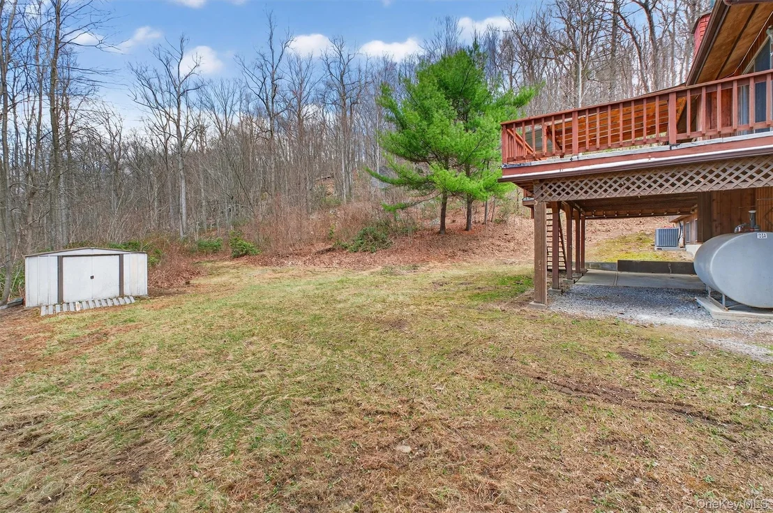 Photo of 31 Deer Ridge Road