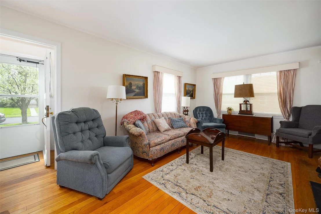 Photo of 31 Kingston Avenue