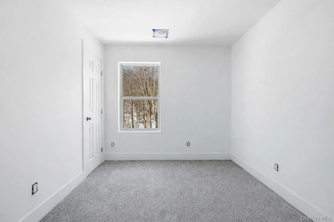 Photo of 525 Millbrook Drive