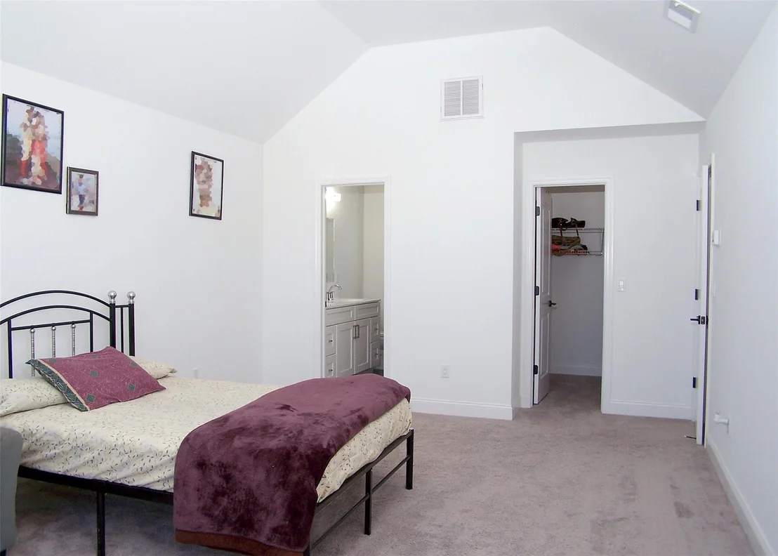 Photo of 22 Maple Ave
