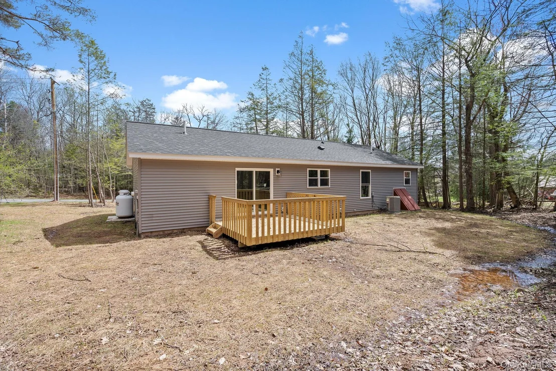 Photo of 45 Pinehurst Drive W