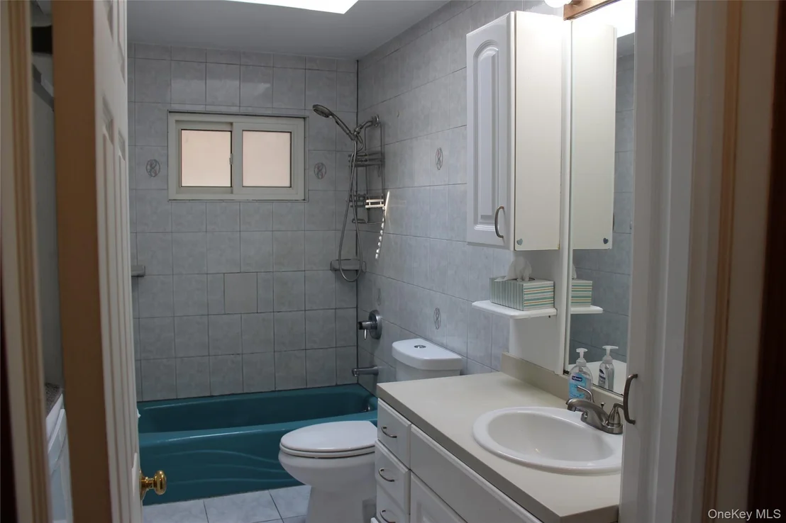 Photo of 92 Lombardy Drive