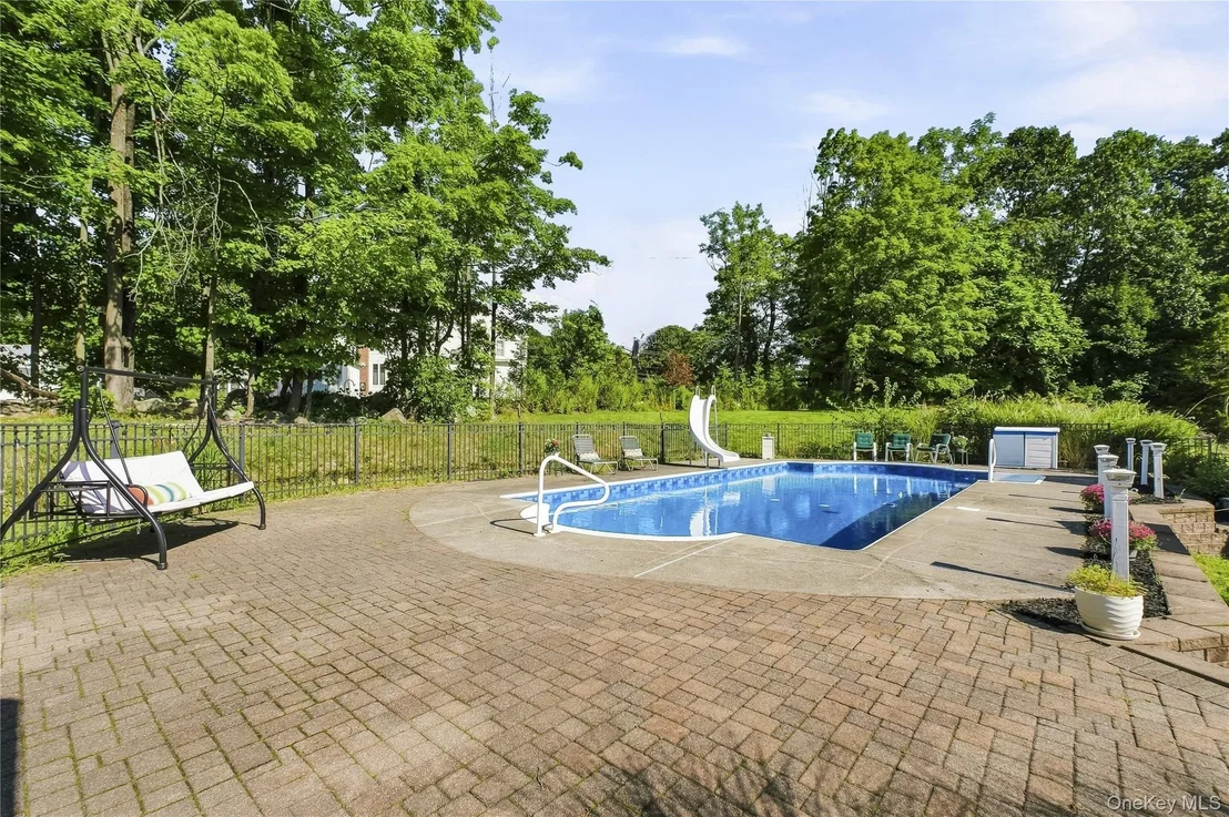 Photo of 14 Lisa Drive