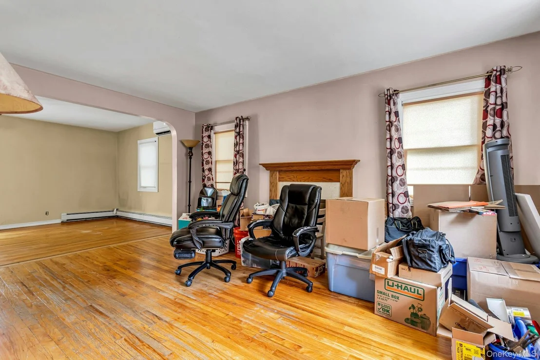 Photo of 35 Willits Road
