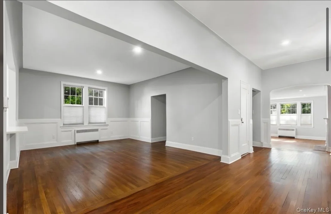 Photo of Unit 1A at 25 Parkview Avenue