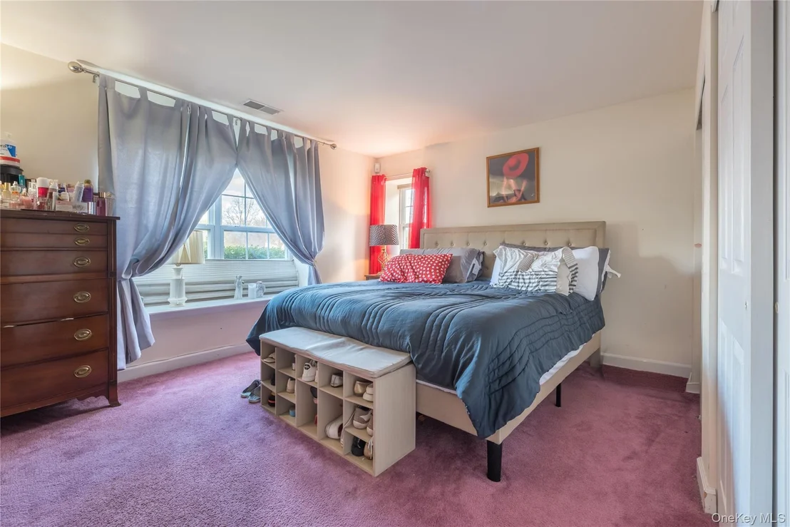 Photo of 8 White Birch Way
