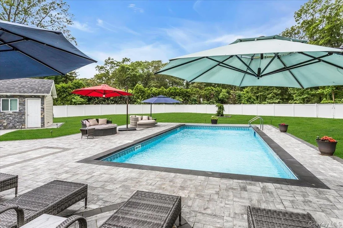 Photo of 21 Buttonwood Drive