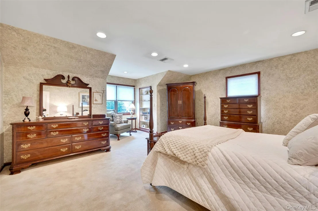 Photo of 25 Bellain Avenue