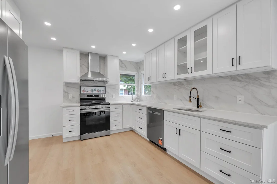 Photo of 788 Dean Drive