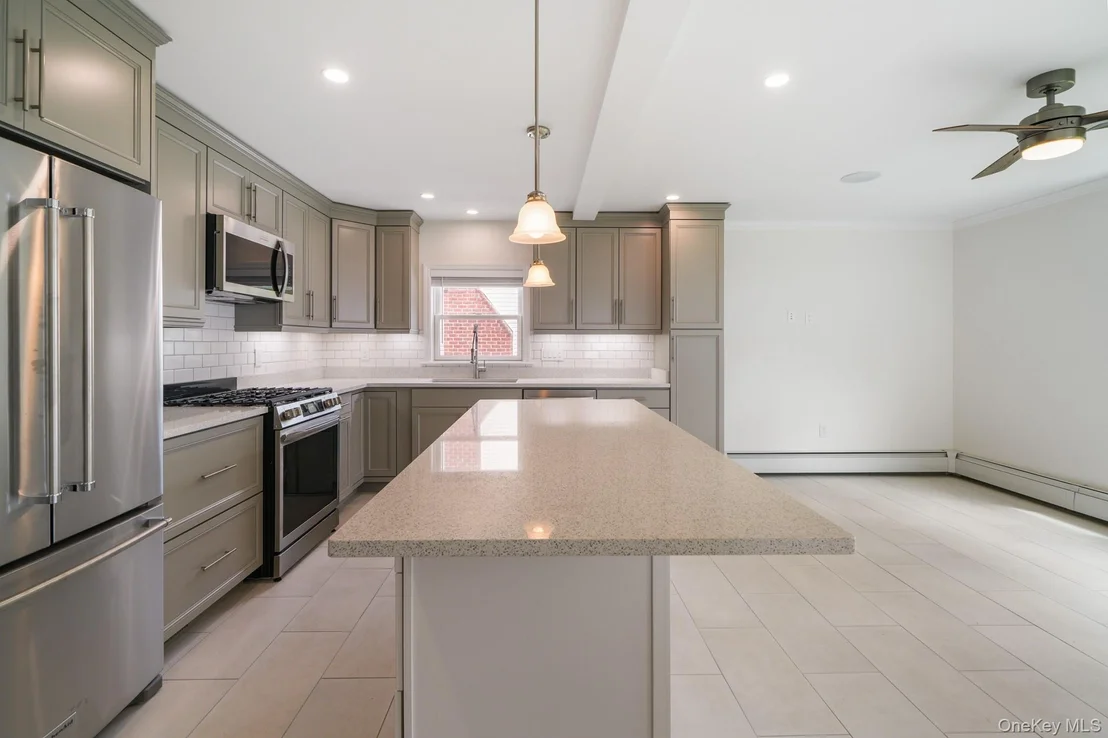 Photo of 54 Hazelton Road