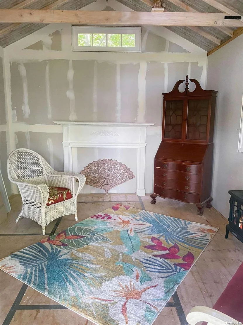 Photo of 205 Washington Drive