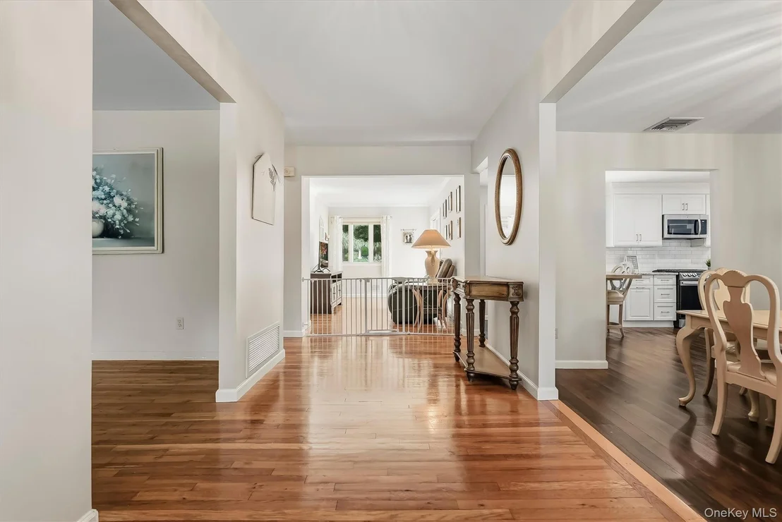 Photo of 72 Eastview Drive