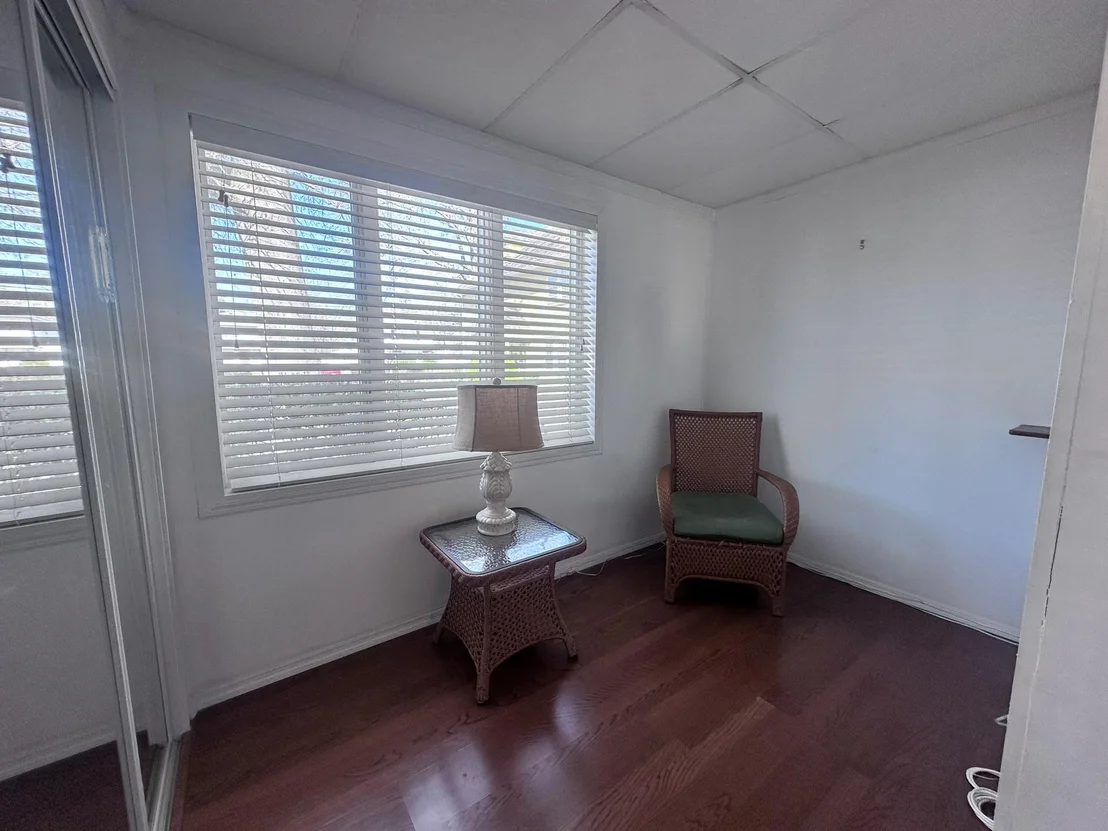 Photo of 166 Franklin Street