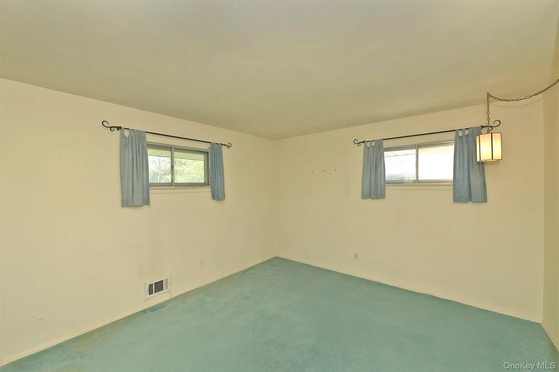 Photo of 12 Marie Crescent