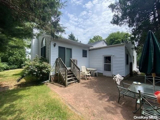Photo of 31 Oakrest Lane
