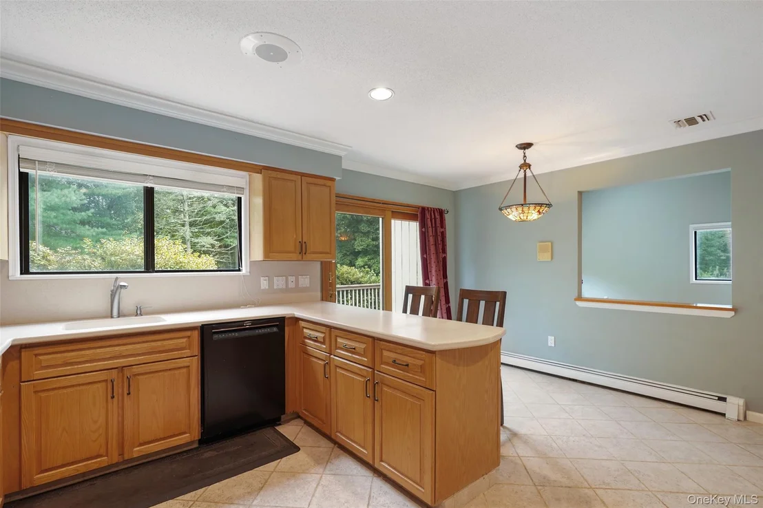 Photo of 152 Arbor Crest