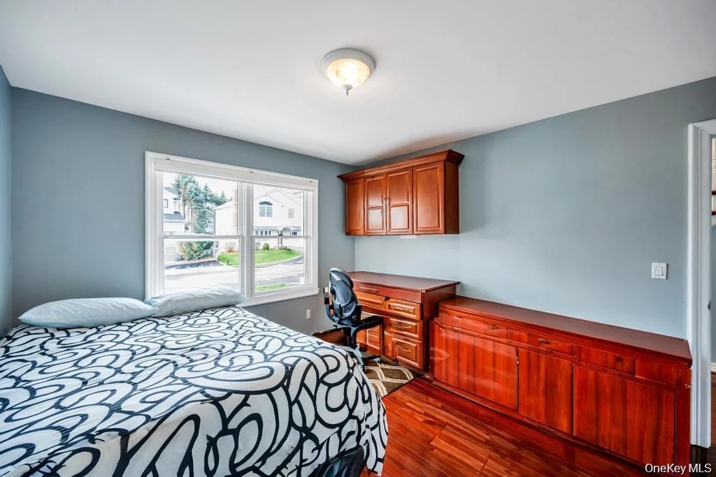 Photo of 6 Garden Circle