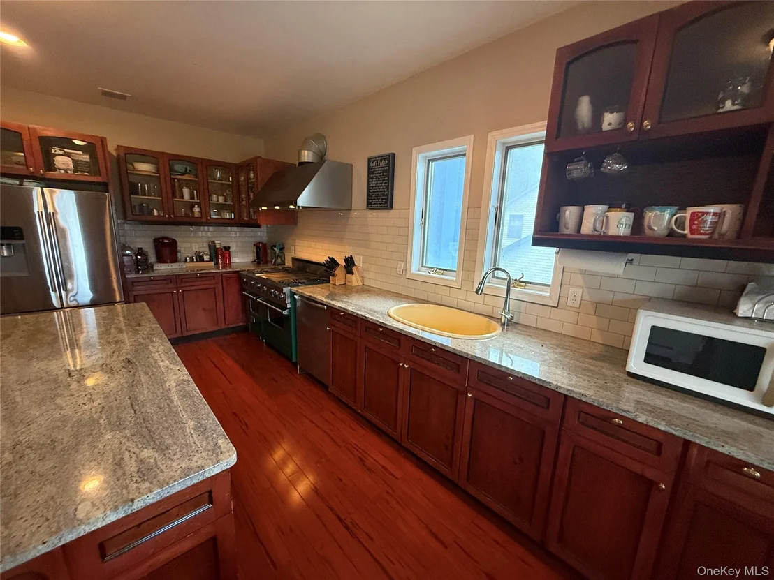 Photo of 23 Swezey Place