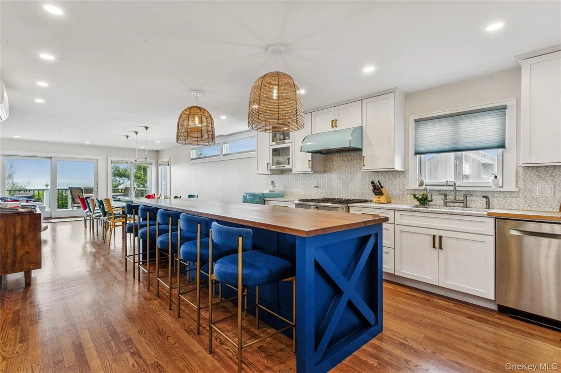 Photo of 931 Oceanfront Street