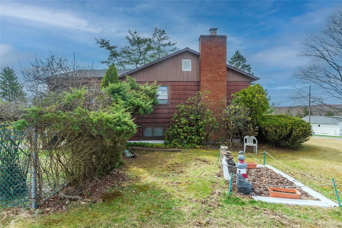 Photo of 69 Scott Drive