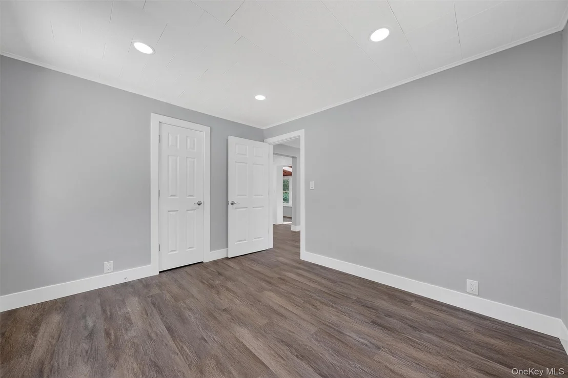 Photo of 28 Red Brook Road