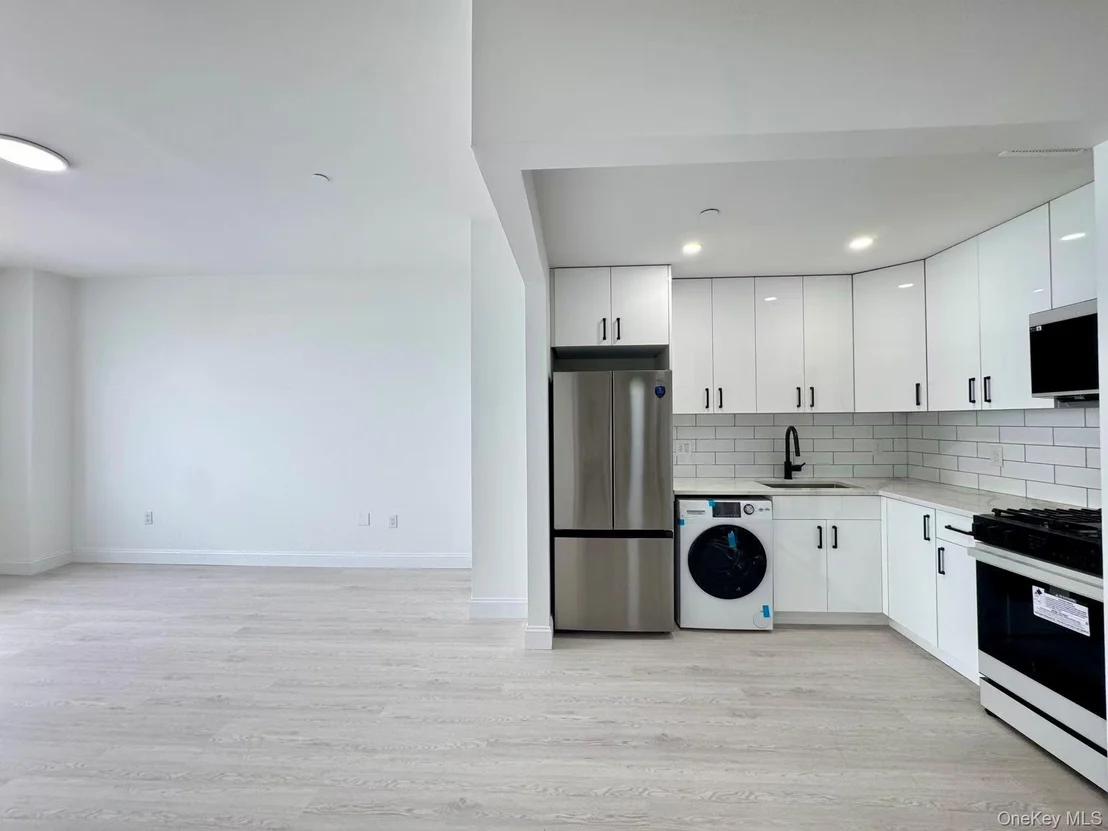 Photo of Unit 4B at 1434 110th Street